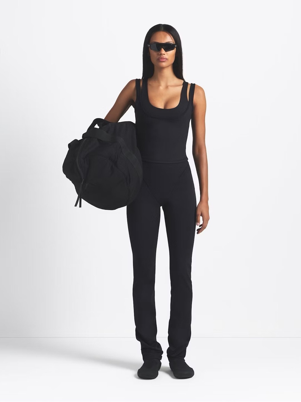 NikeSKIMS MATTE DOUBLE STRAP SCOOP TANK ONYX SMALL